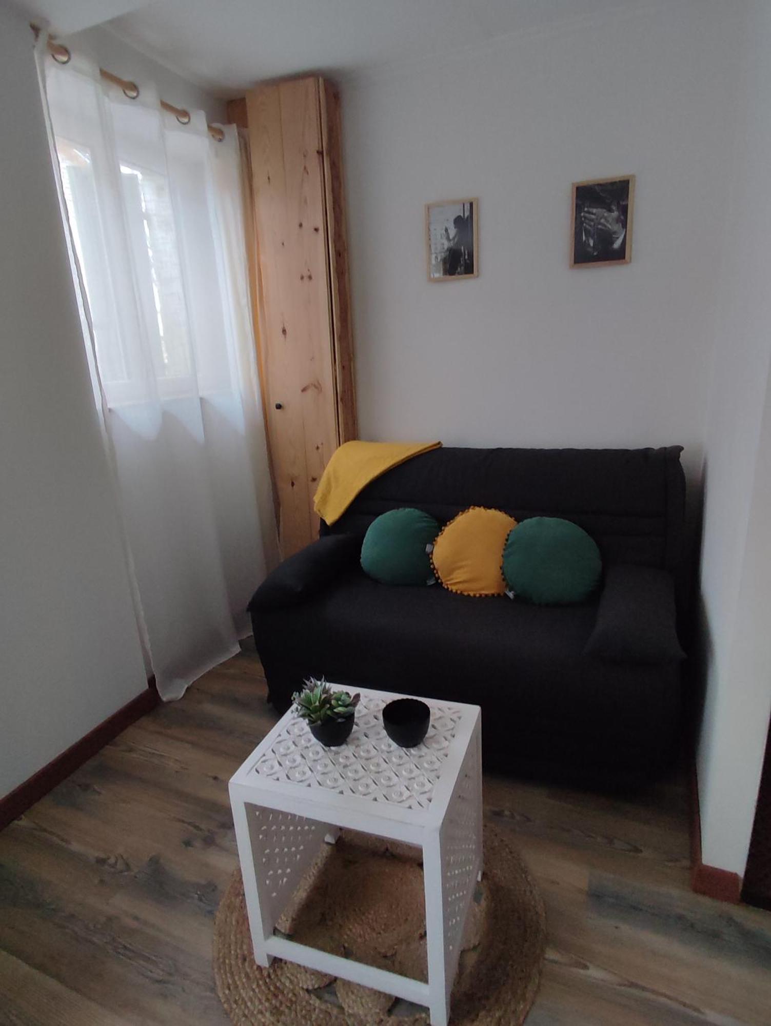 Gite La Petite Longere Septfonds Exterior foto