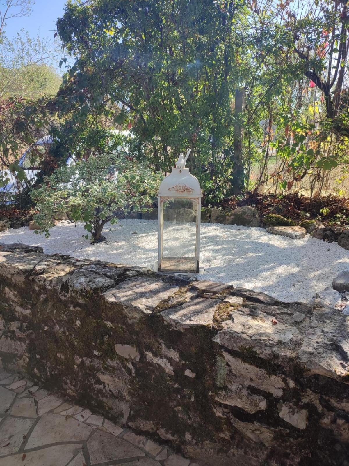 Gite La Petite Longere Septfonds Exterior foto